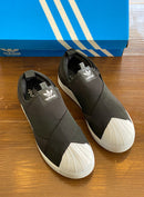 ADIDAS SLIN ON PRETO
