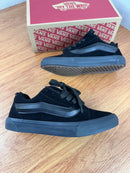 VANS KNU SKOOL