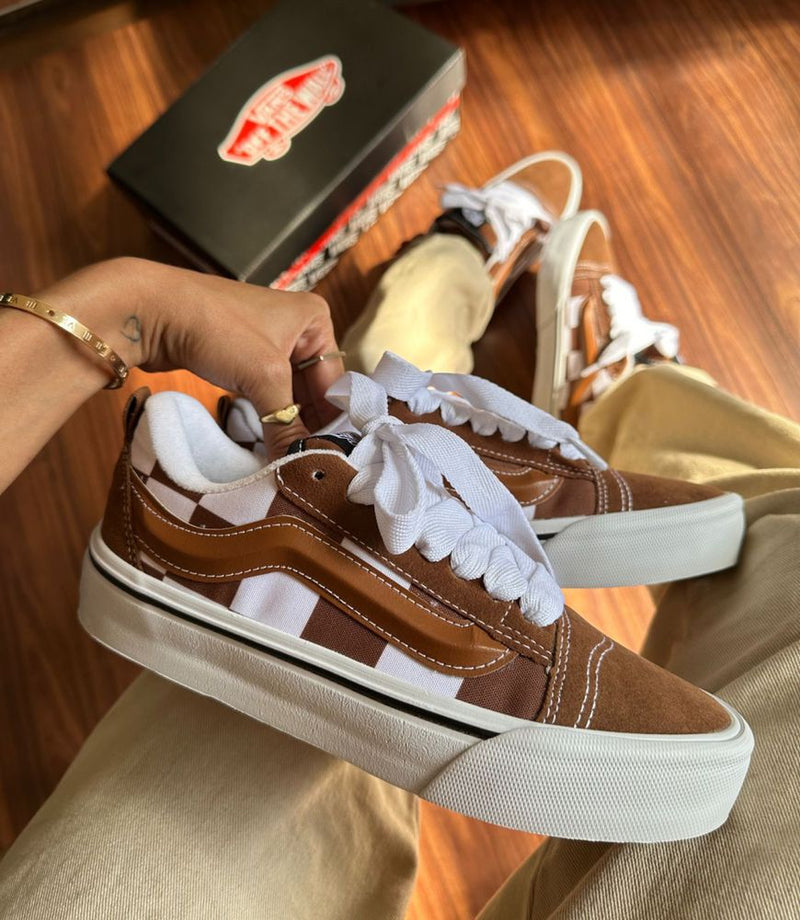 VANS KNU XADREZ CARAMELO